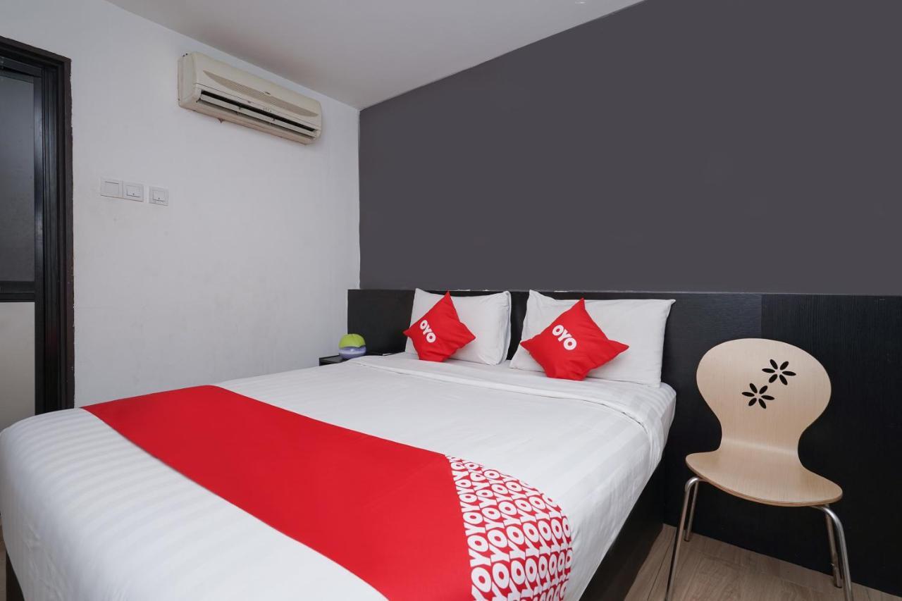 OYO 90106 Sindbad Hotel Kuala Lumpur Exterior foto