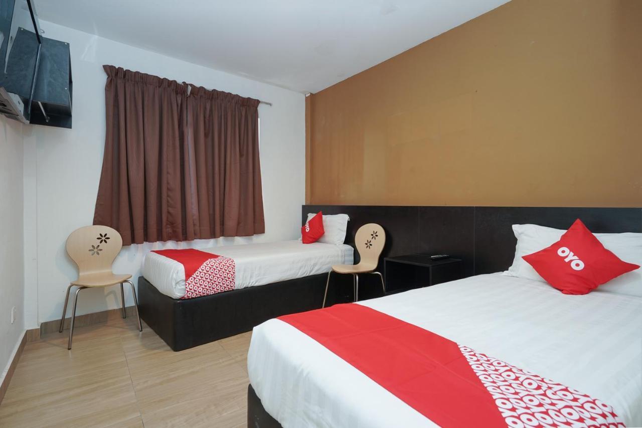 OYO 90106 Sindbad Hotel Kuala Lumpur Exterior foto