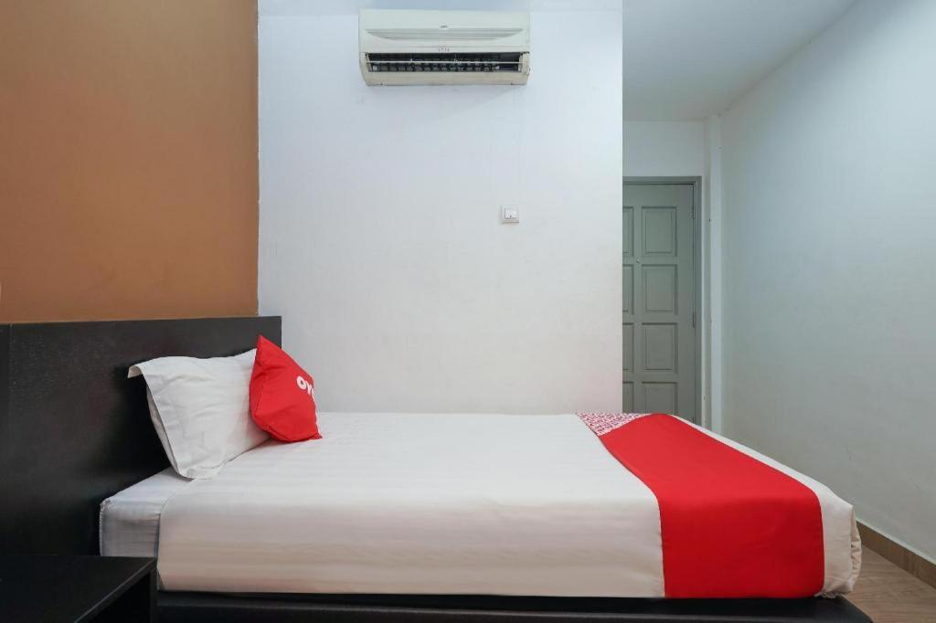 OYO 90106 Sindbad Hotel Kuala Lumpur Exterior foto