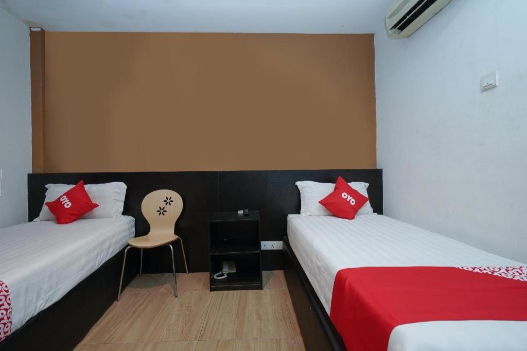 OYO 90106 Sindbad Hotel Kuala Lumpur Exterior foto